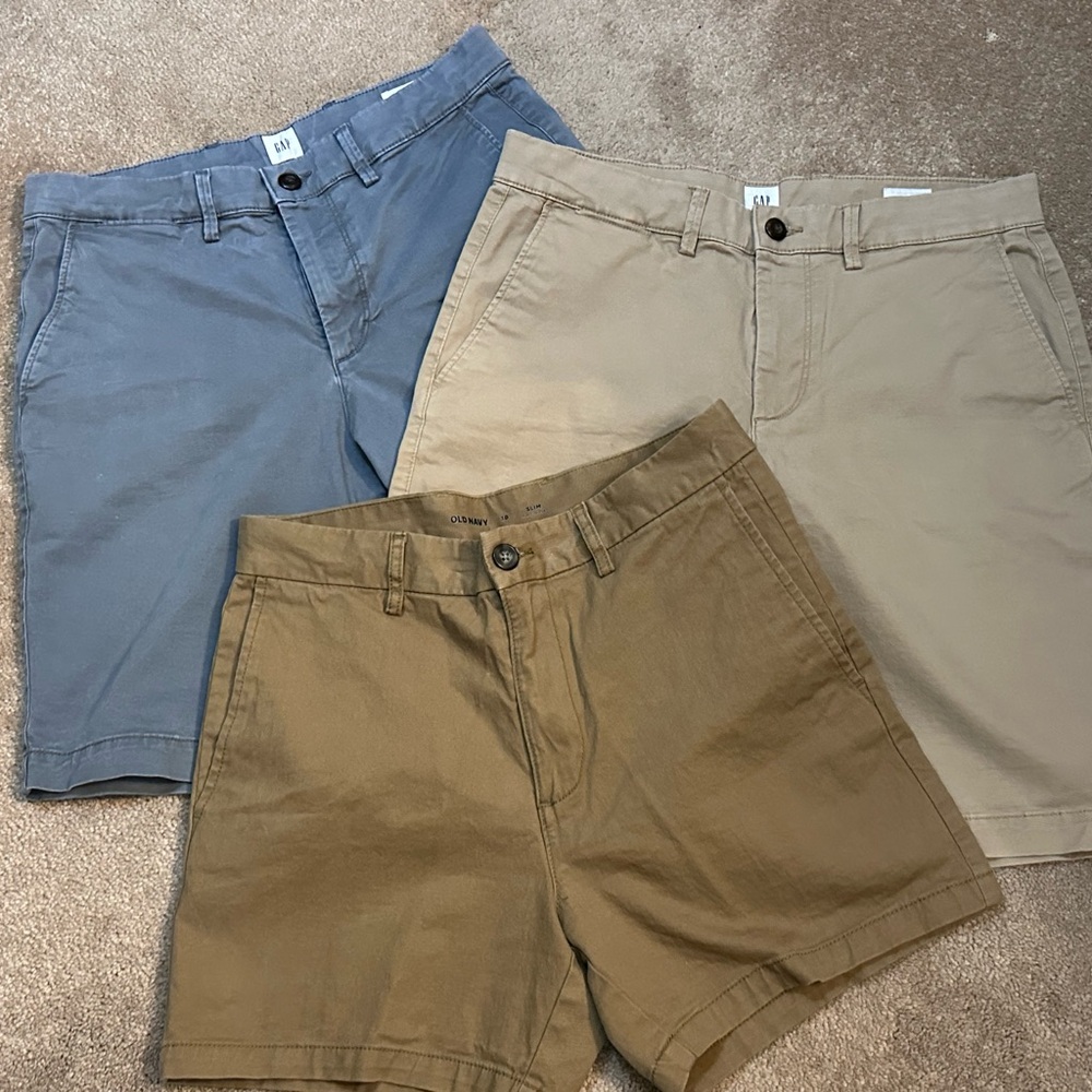 Gap, Old Navy Size 30 Lot of 3 shorts. Classic Cotton Chino Shorts